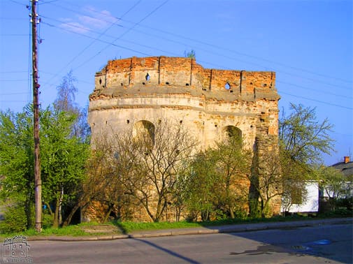 Замок князей Острожских