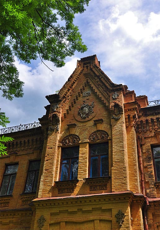Дворец Уваровой, Турчиновка